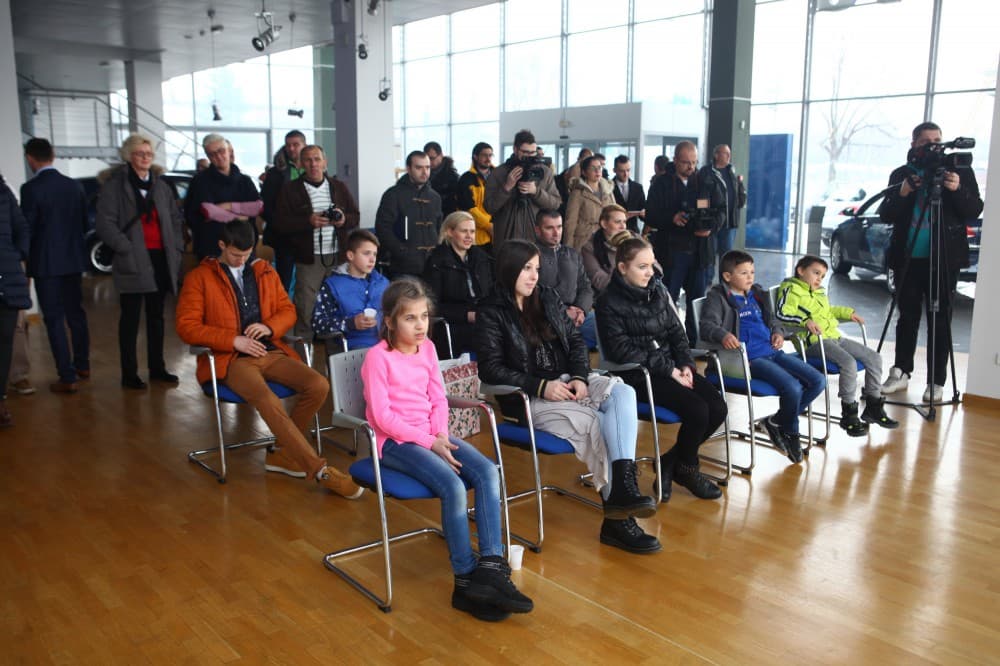 A.C. Turbo Trade Donated a Vehicle to Orphaned Children at New Showroom Opening