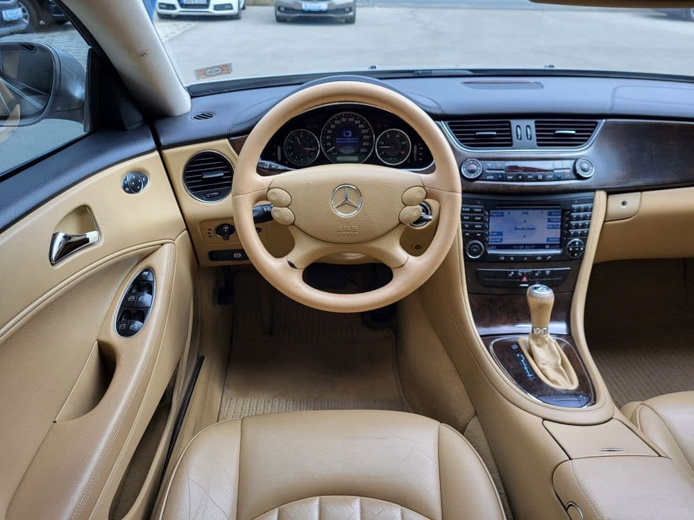 Mercedes-Benz CLS320 CDI - 10