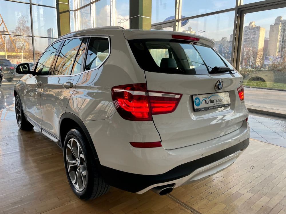 BMW X3 2.0 X-DRIVE - 8