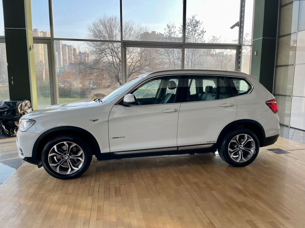 BMW X3 2.0 X-DRIVE - 6