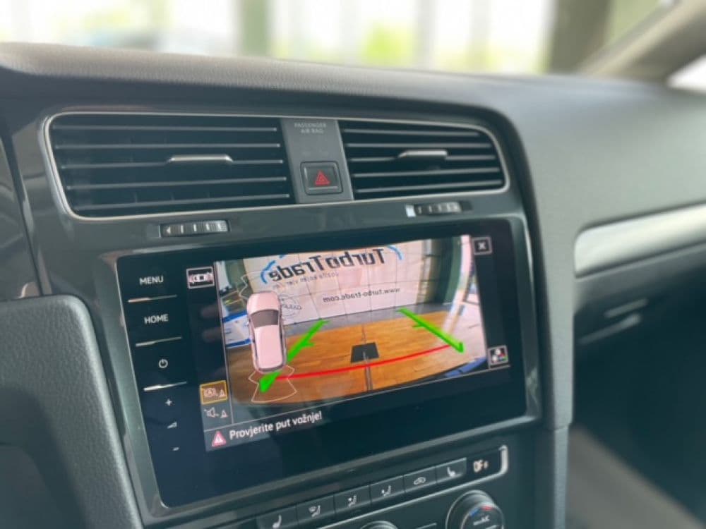 Volkswagen VII E-Golf Facelift - 18