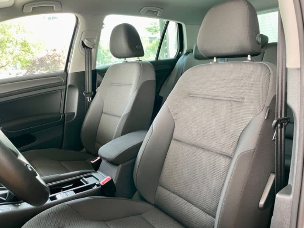 Volkswagen VII E-Golf Facelift - 13