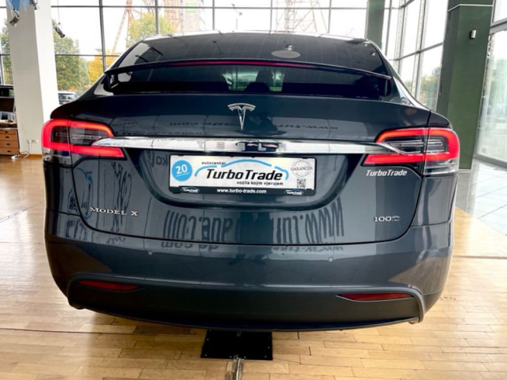 Tesla X 100D 7S 525 KS - 5