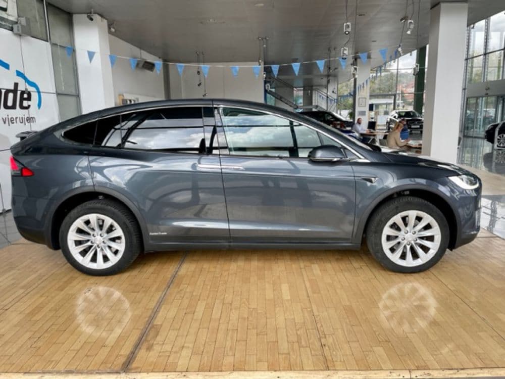 Tesla X 100D 7S 525 KS - 8