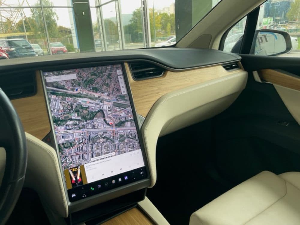 Tesla X 100D 7S 525 KS - 15
