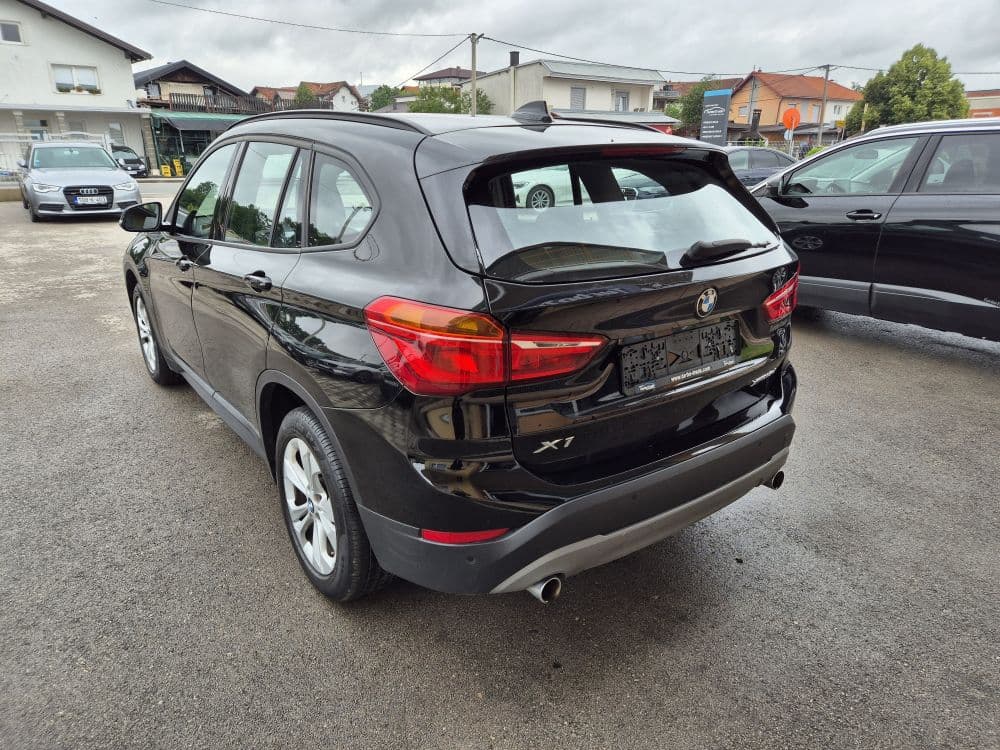 BMW X1 18D X-Drive - 6