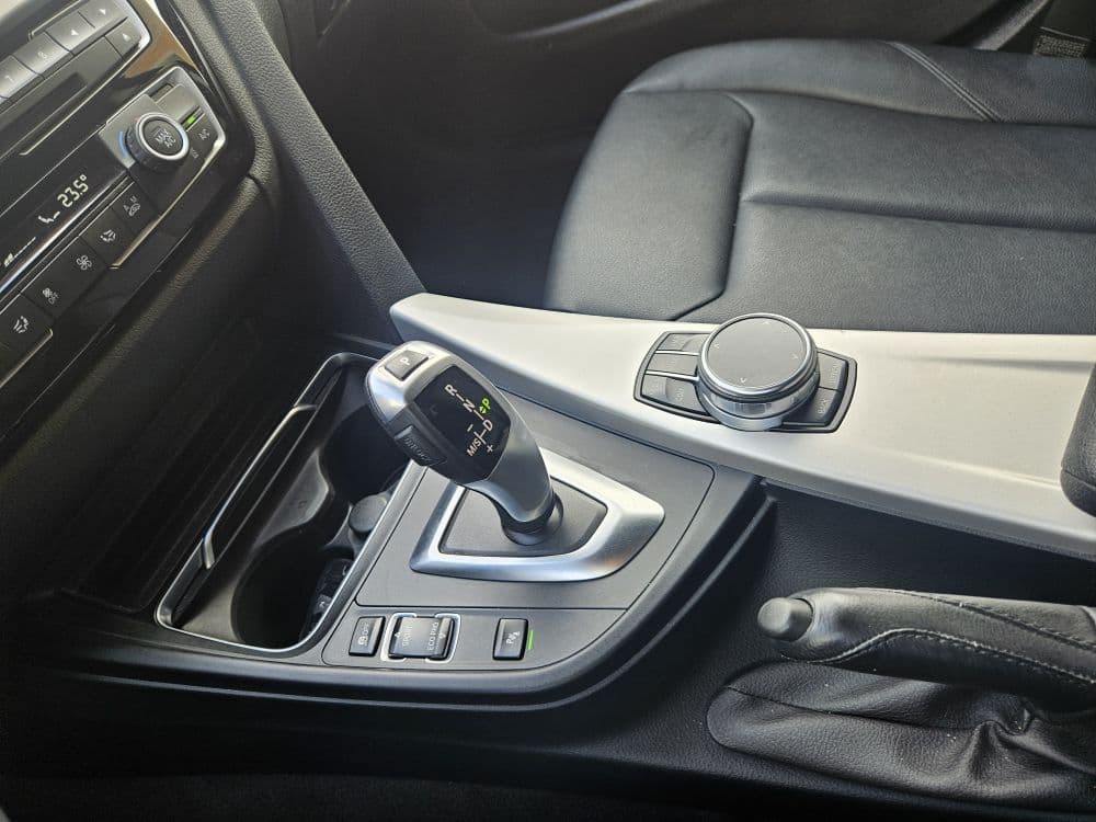 BMW 418 D Gran Coupe Advantage  Fl - 17