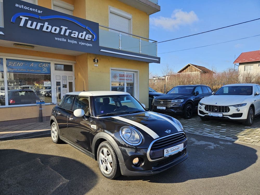 MINI COOPER D 1.5D