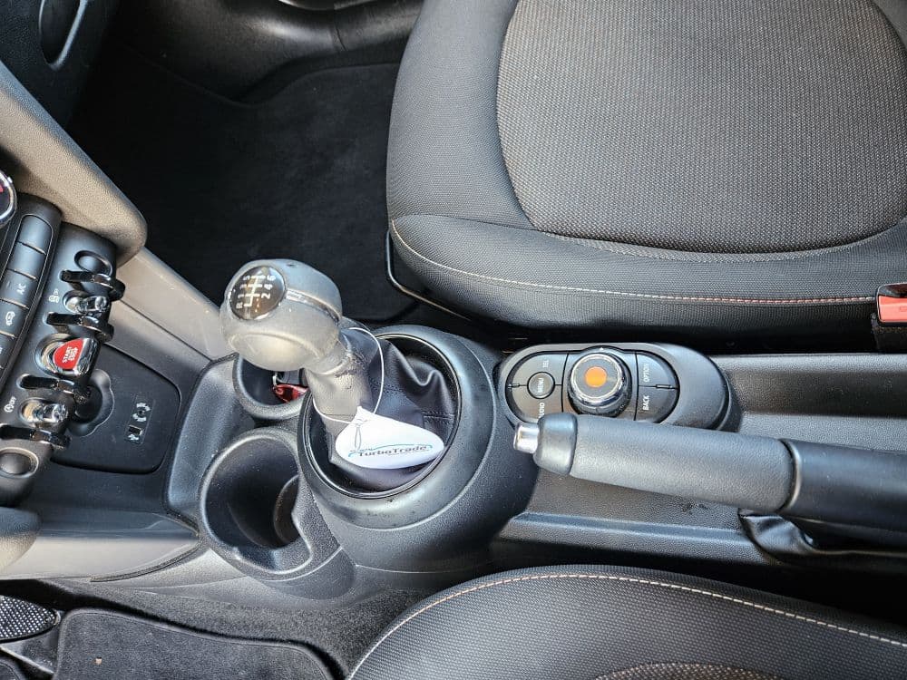 MINI COOPER D 1.5D - 17