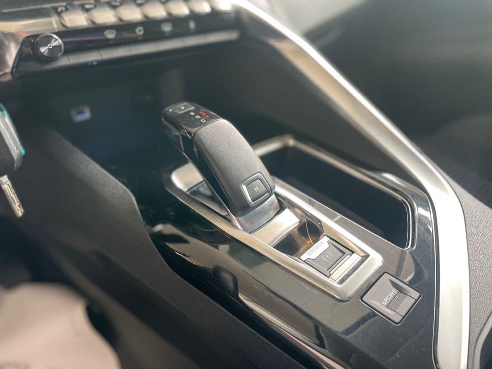 PEUGEOT 3008 1.2 BUSINESS PURETECH - 13