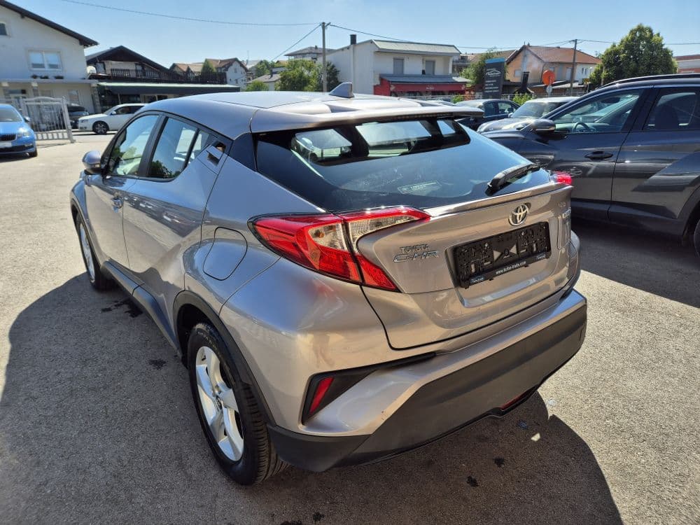 TOYOTA C-HR 1.8 E-CVT BUSINESS HYBRID - 5