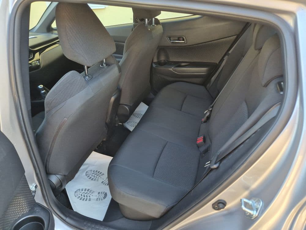 TOYOTA C-HR 1.8 E-CVT BUSINESS HYBRID - 18