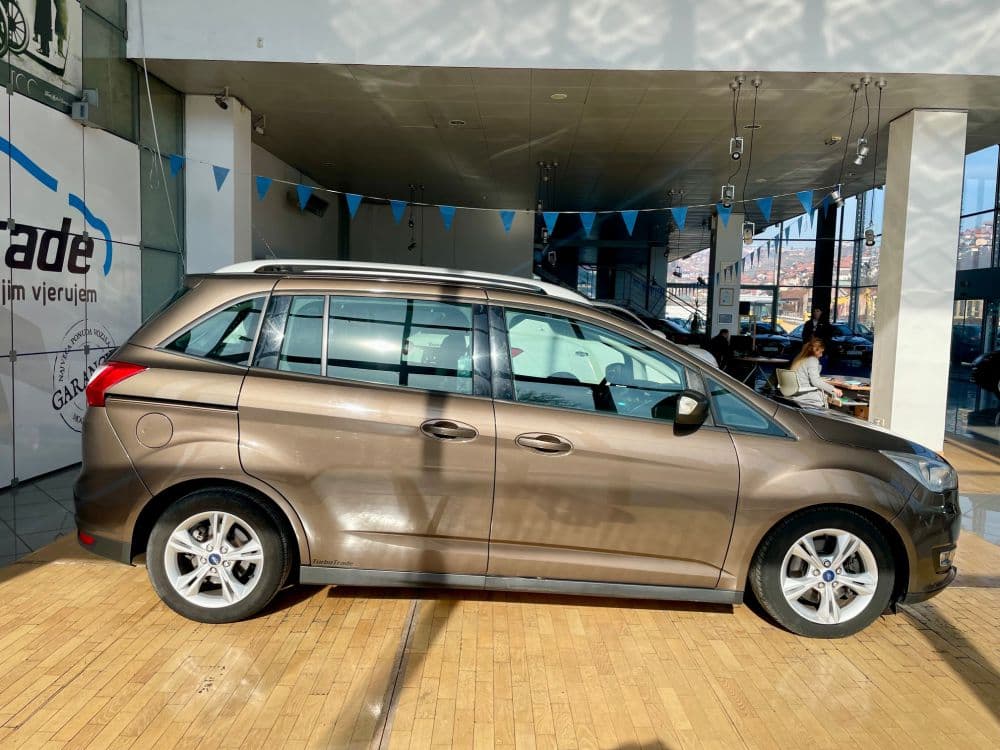 Ford Grand C-Max 1.5 TDCI 7PL - 4