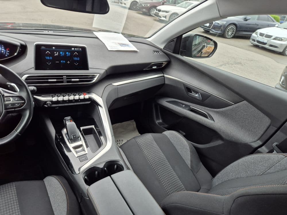 Peugeot 5008 1.2 Allure Business 7PL - 11