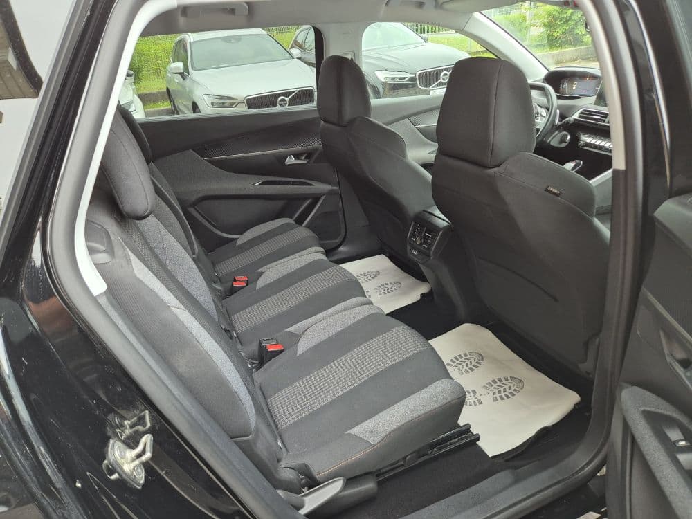 Peugeot 5008 1.2 Allure Business 7PL - 19