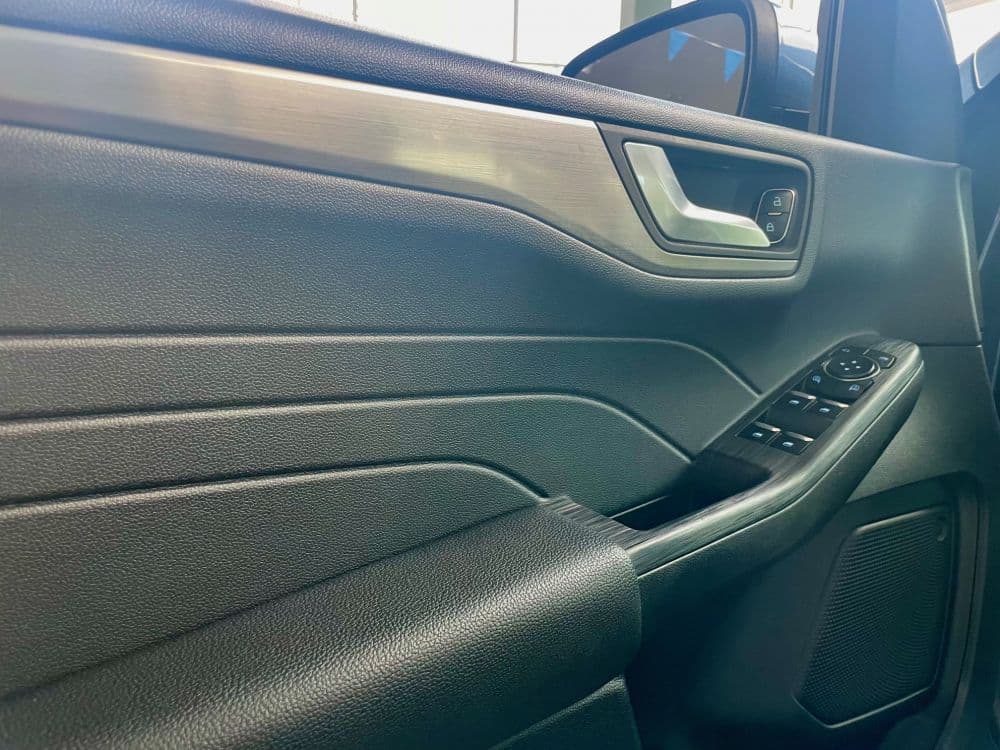 Ford Kuga 2.5 PHEV - 10