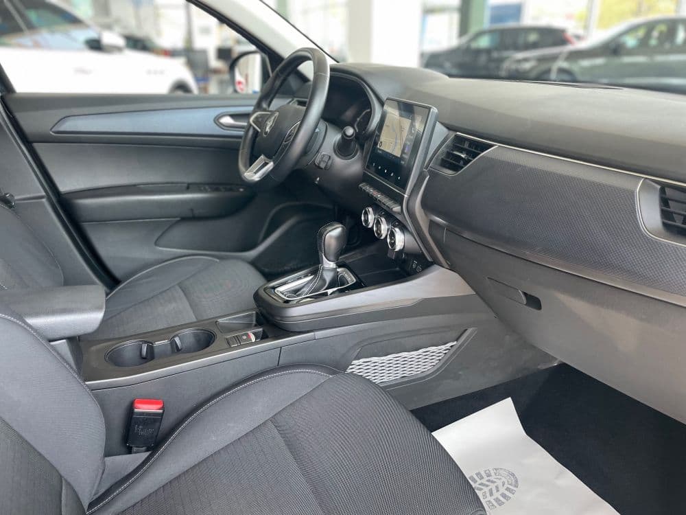 Renault Arkana 1.6 E-Tech Hybrid - 17