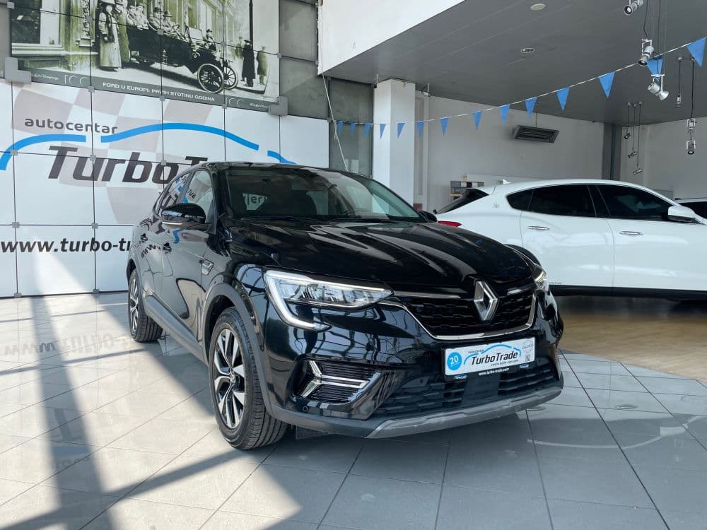 Renault Arkana 1.6 E-Tech Hybrid