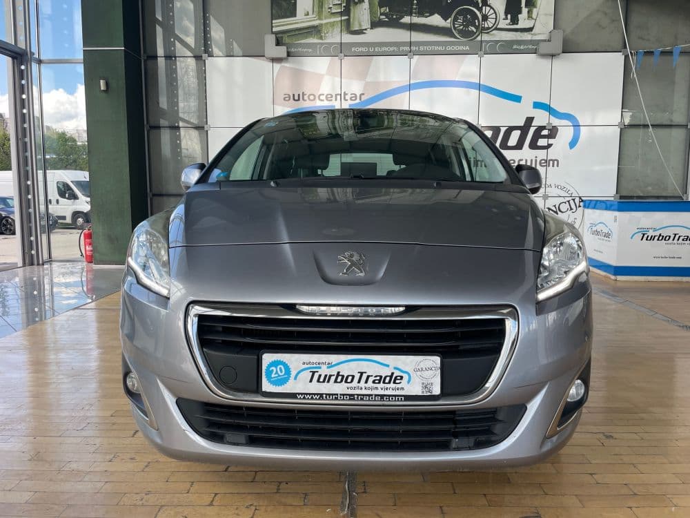 Peugeot 5008 1.6HDI 7PL - 2