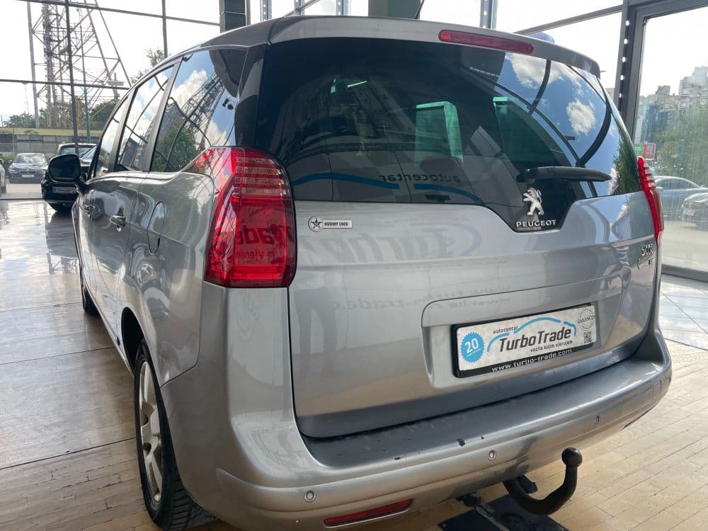 Peugeot 5008 1.6HDI 7PL - 4