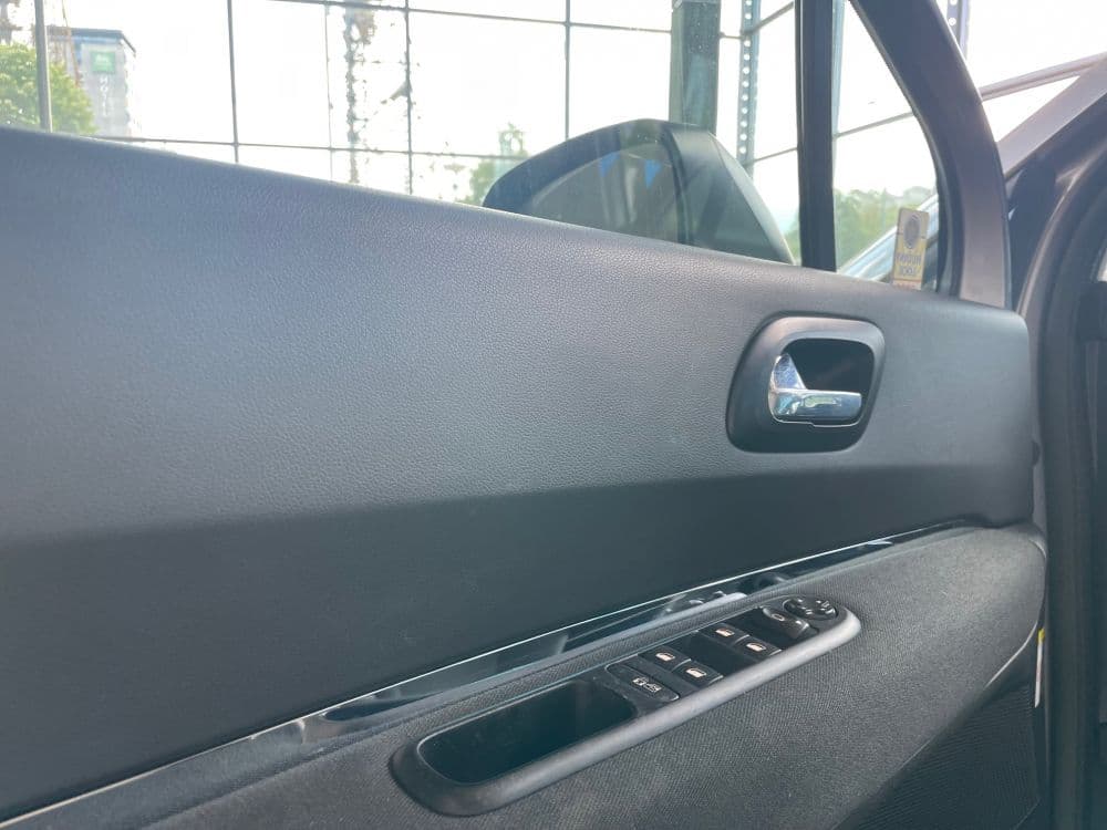 Peugeot 5008 1.6HDI 7PL - 9