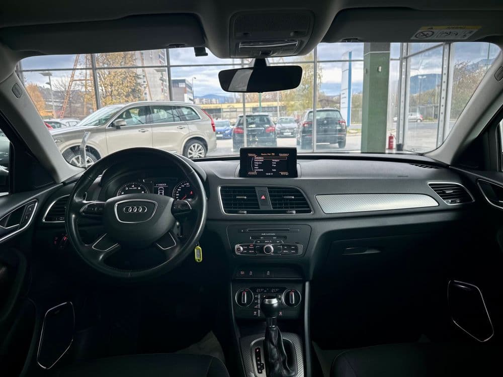 Audi Q3 1.4 TFSI S-tronic Business - 13