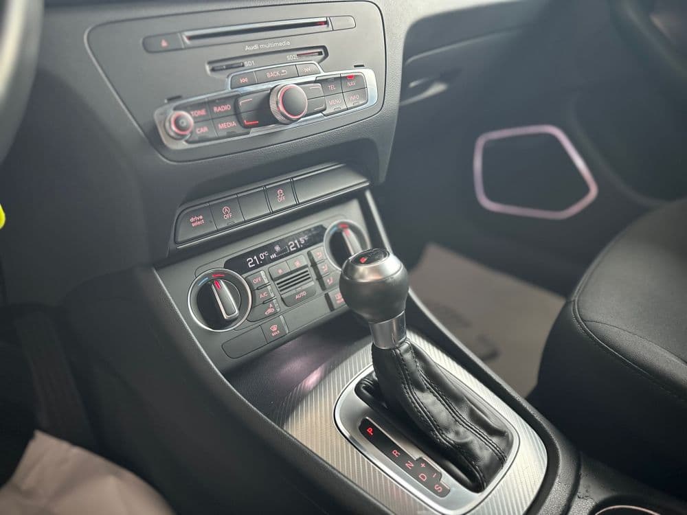 Audi Q3 1.4 TFSI S-tronic Business - 16