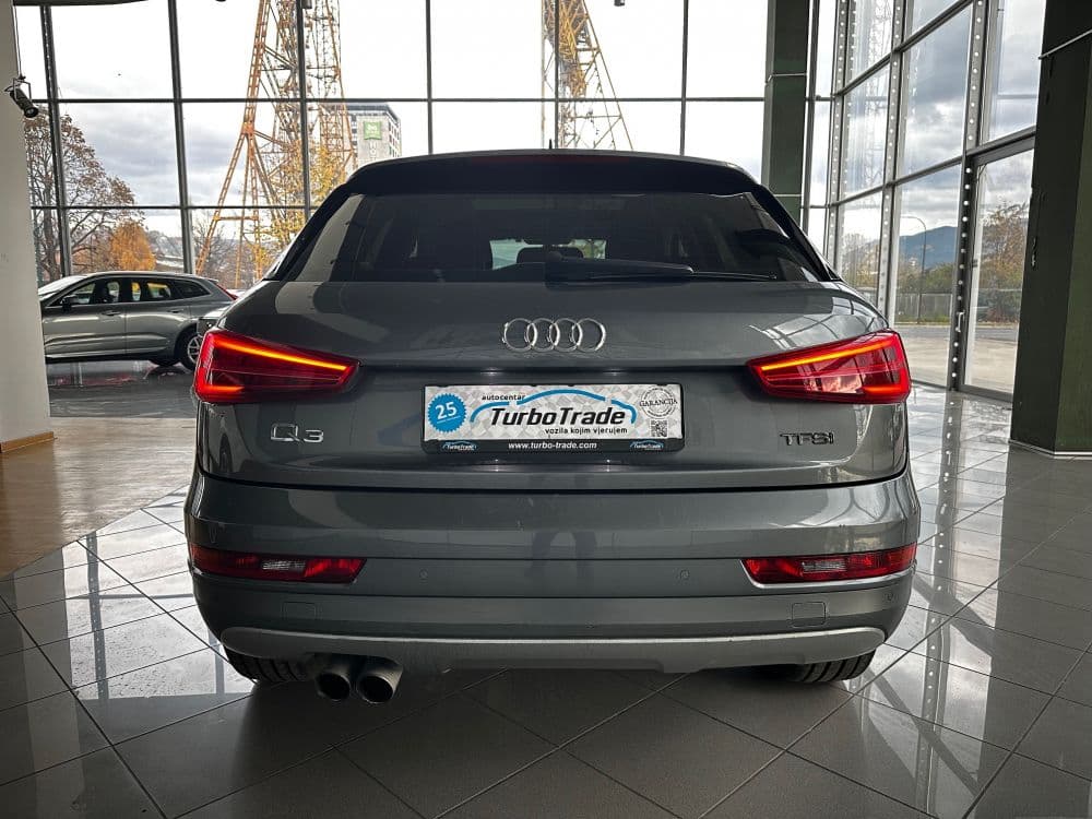 Audi Q3 1.4 TFSI S-tronic Business - 7