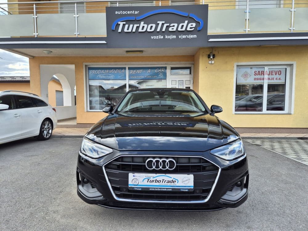 Audi A4 30TDI Business S-tronic - 2