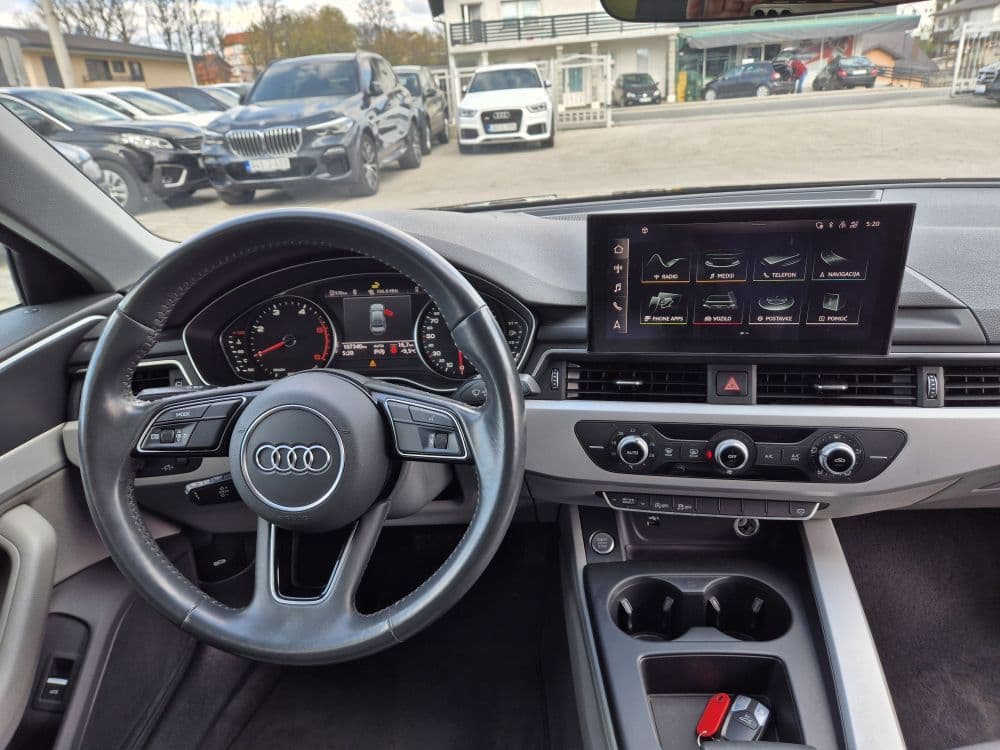 Audi A4 30TDI Business S-tronic - 15
