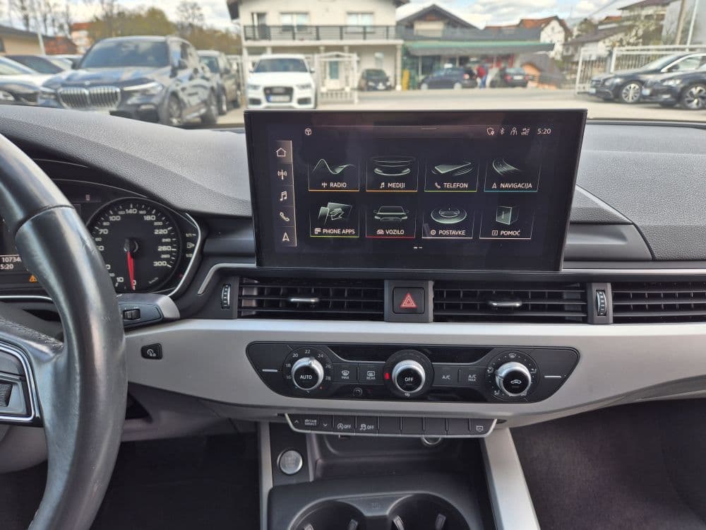 Audi A4 30TDI Business S-tronic - 16