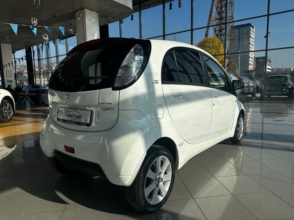 Citroen C-Zero Full Electric - 7