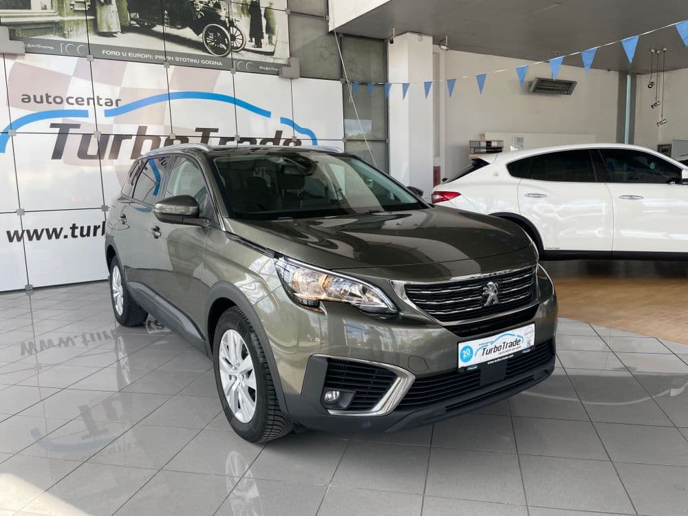 Peugeot 5008 1.6 HDI Business 7PL