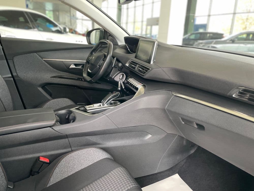 Peugeot 5008 1.6 HDI Business 7PL - 17