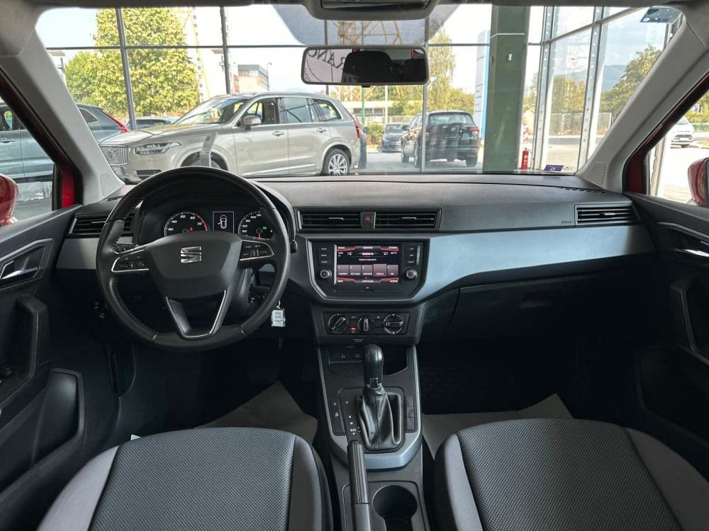 SEAT ARONA 1.0 TSI DSG - 11