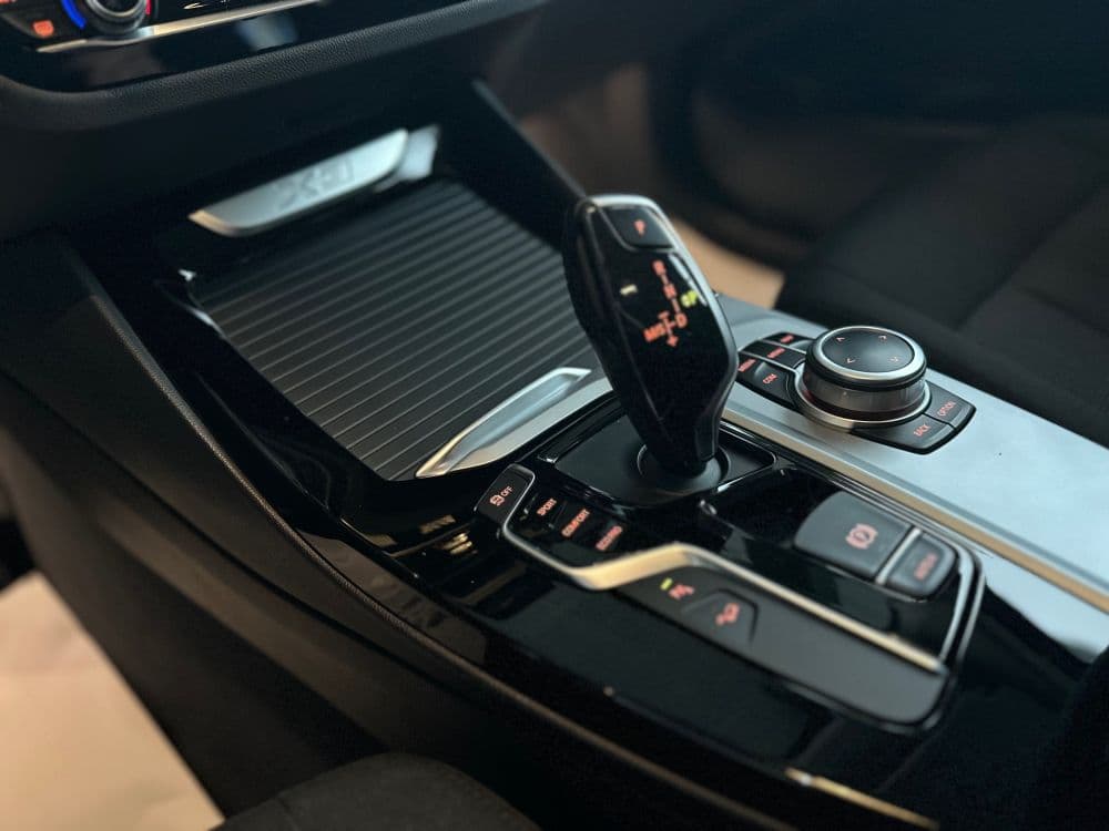 BMW X3 20D X-DRIVE Business Advantage - 10