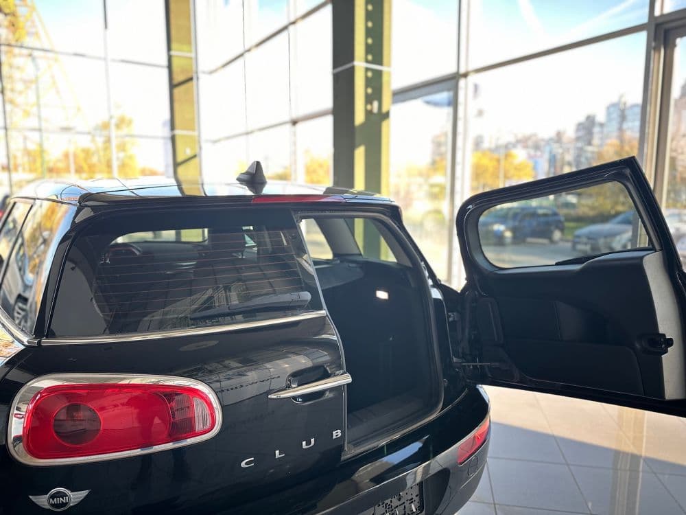 MINI CLUBMAN ONE 1.5 D - 9