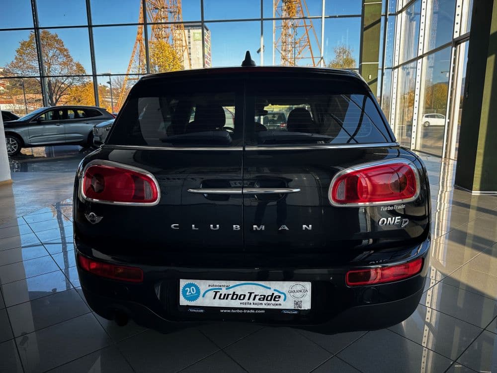 MINI CLUBMAN ONE 1.5 D - 7