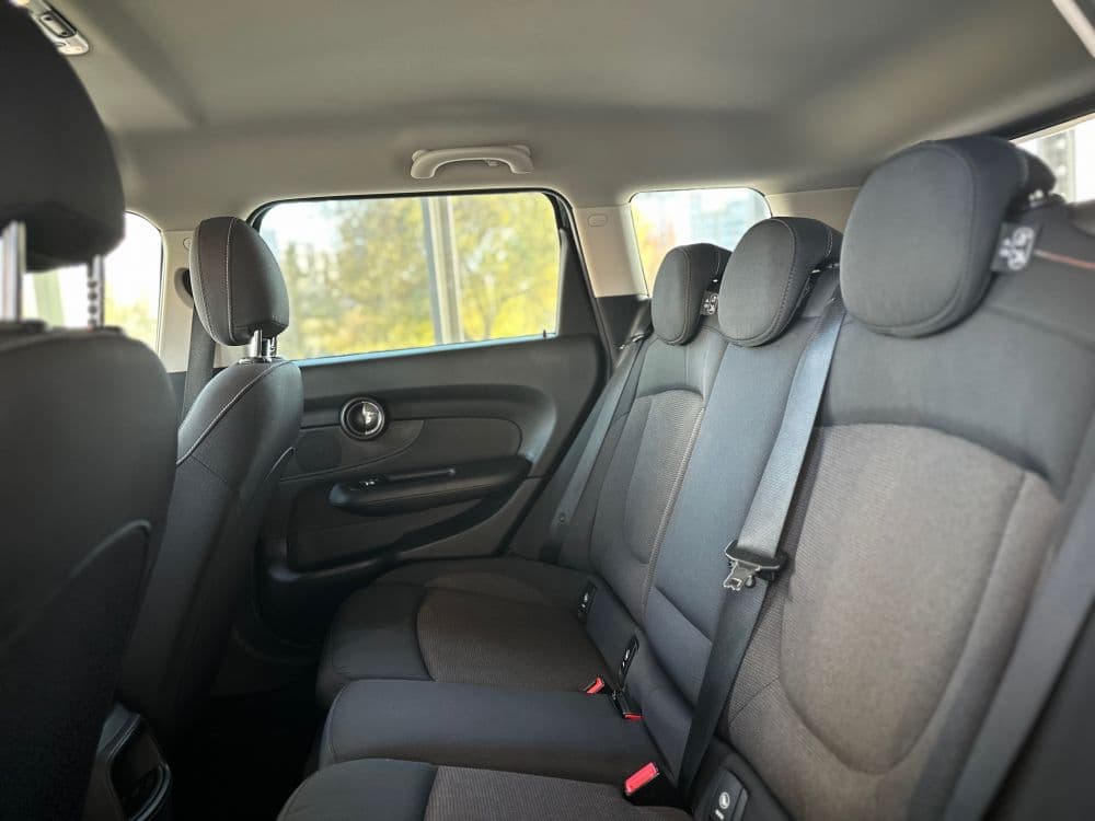 MINI CLUBMAN ONE 1.5 D - 19