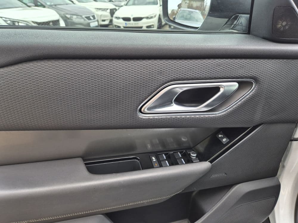 Range Rover Velar 2.0 4WD - 18