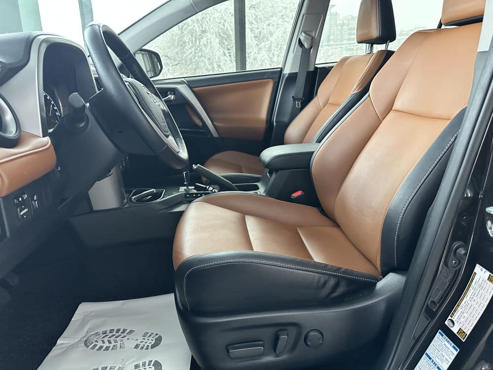 TOYOTA RAV4 AWD A/T HYBRID - 10