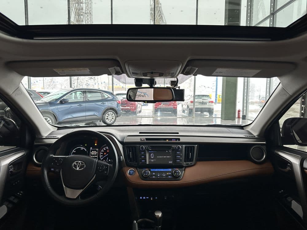 TOYOTA RAV4 AWD A/T HYBRID - 12