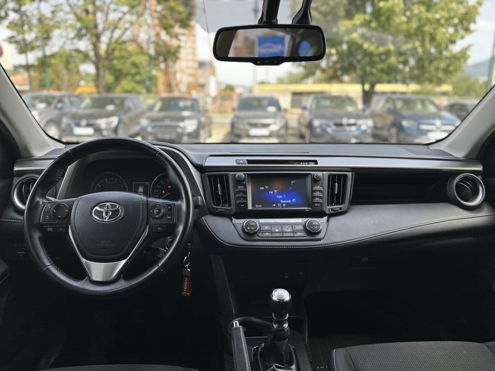 Toyota Rav4 2.0 D - 13