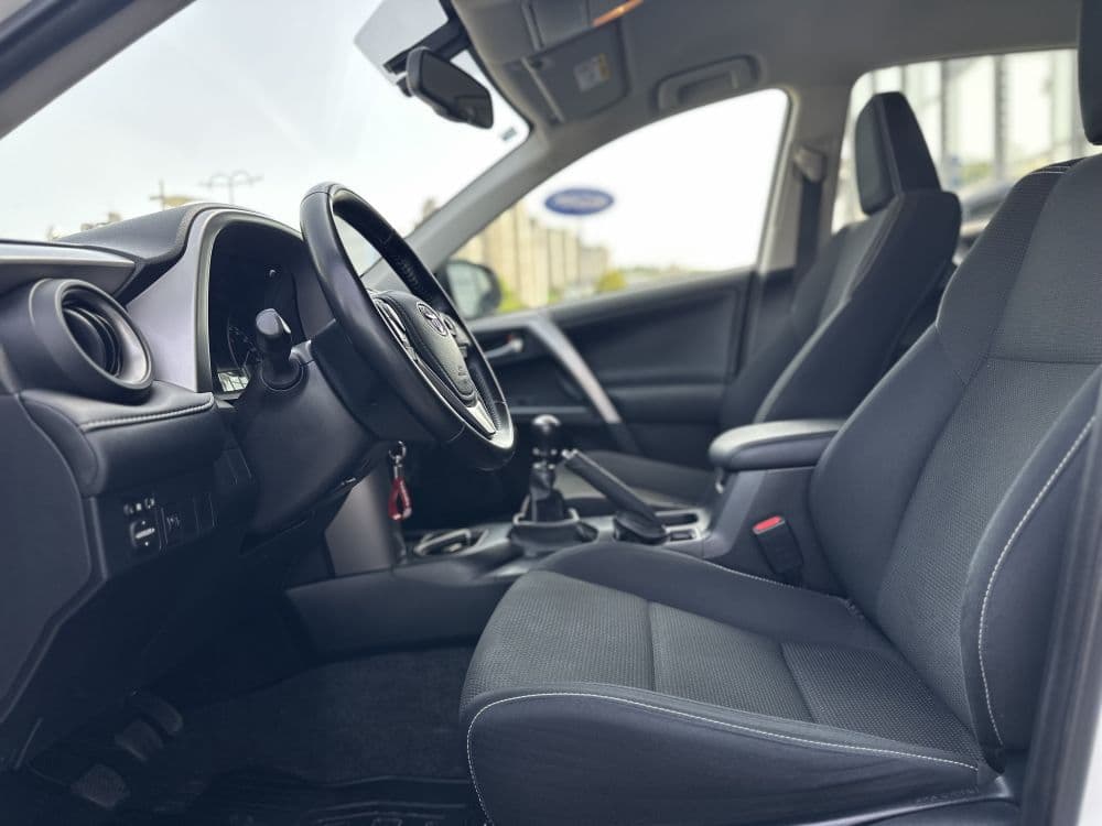 Toyota Rav4 2.0 D - 10