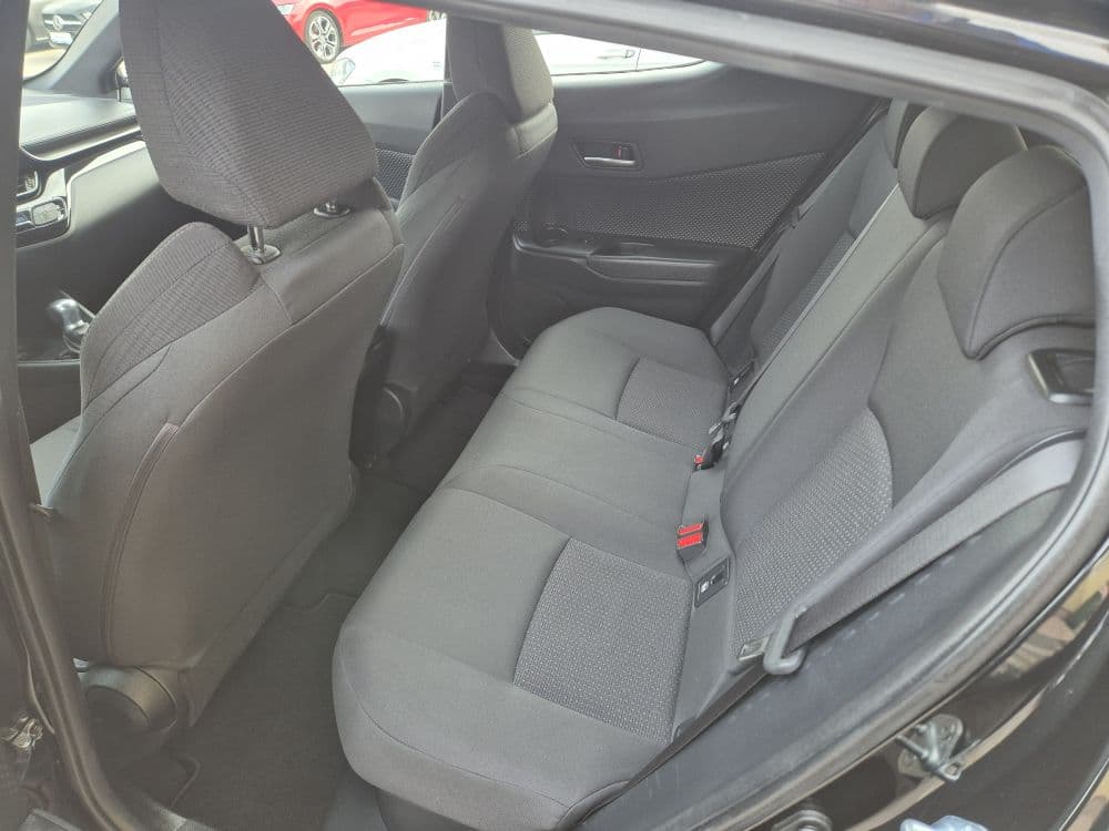 TOYOTA C-HR 1.8 E-CVT BUSINESS HYBRID - 19