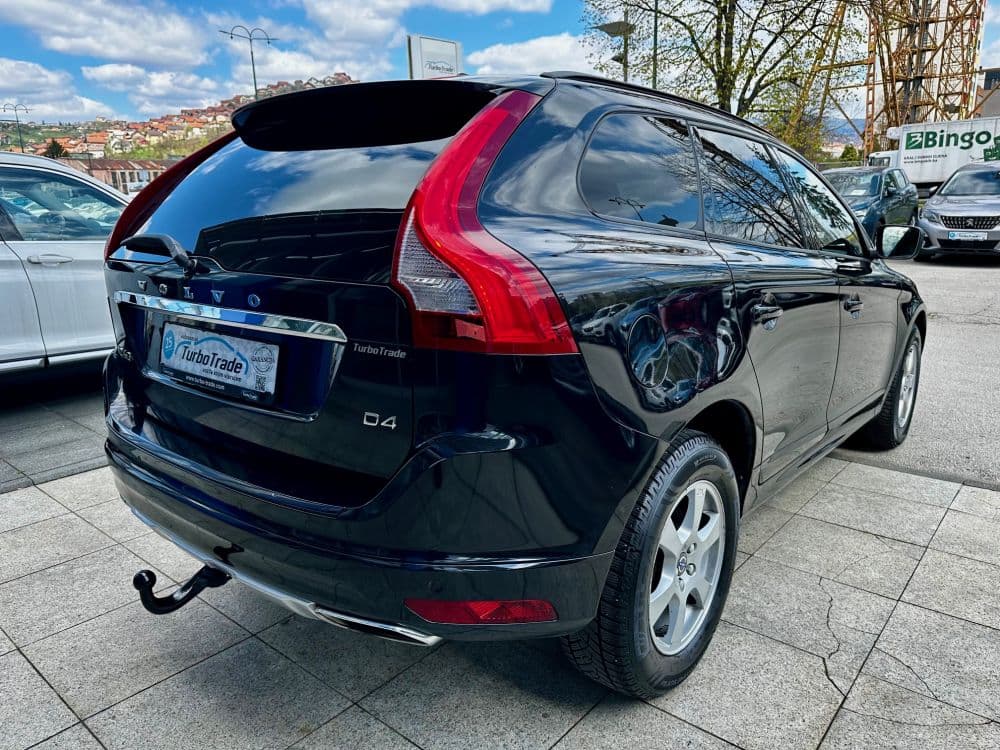 VOLVO XC60 D4 FACELIFT - 6