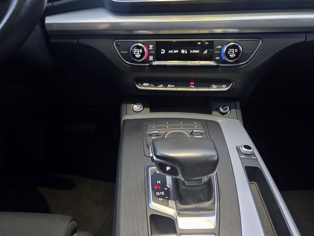 Audi Q5 50 TFSI E QUATTRO  S-TRONIC - 8