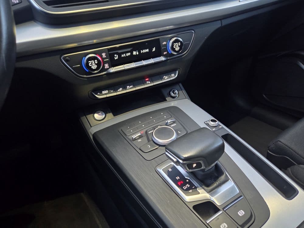 Audi Q5 50 TFSI E QUATTRO  S-TRONIC - 9