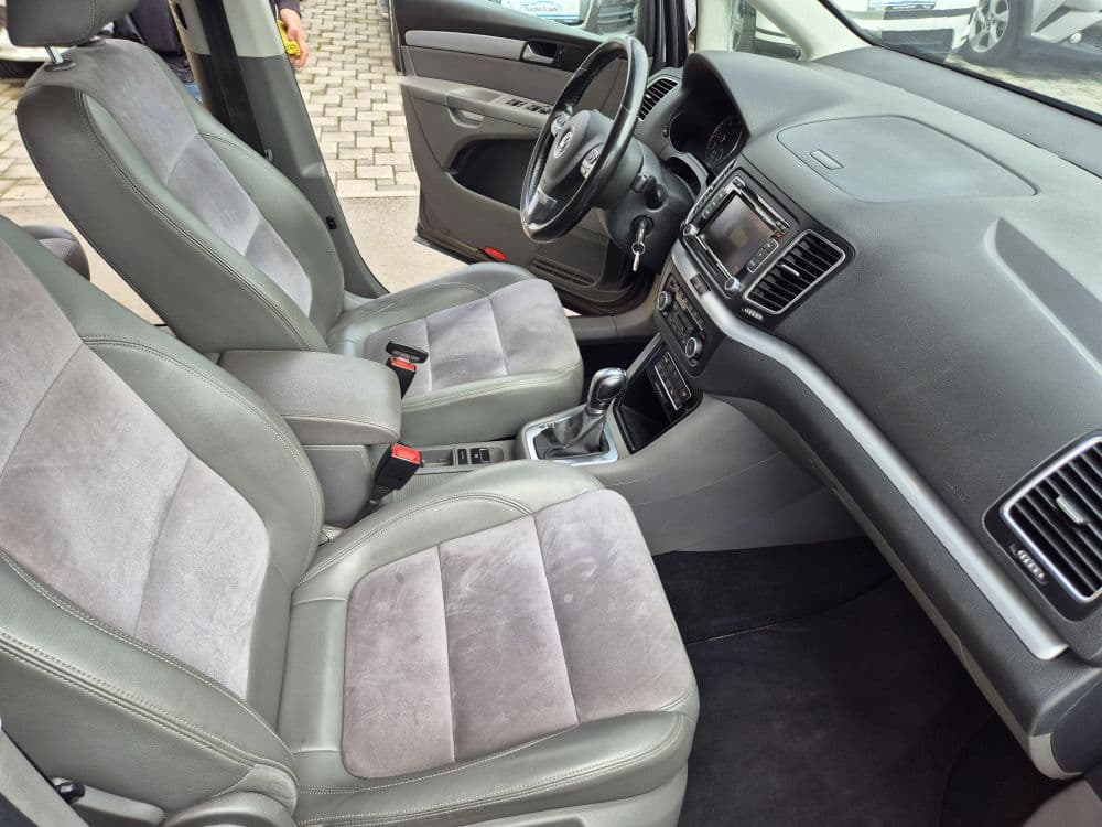 Volkswagen Sharan 2.0 TDI DSG - 15