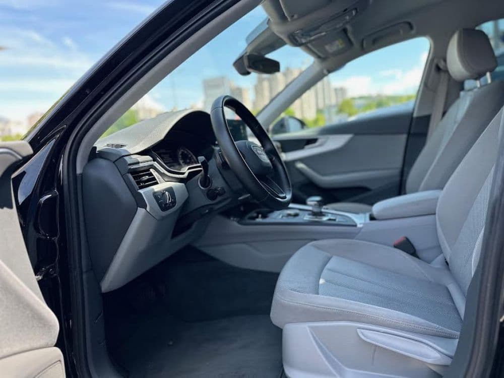 AUDI A4 2.0TDI S-TRONIC - 10